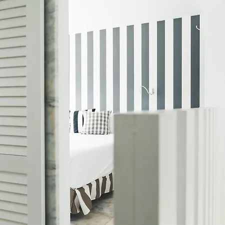 Marina Bayview (adults Only) Apartment