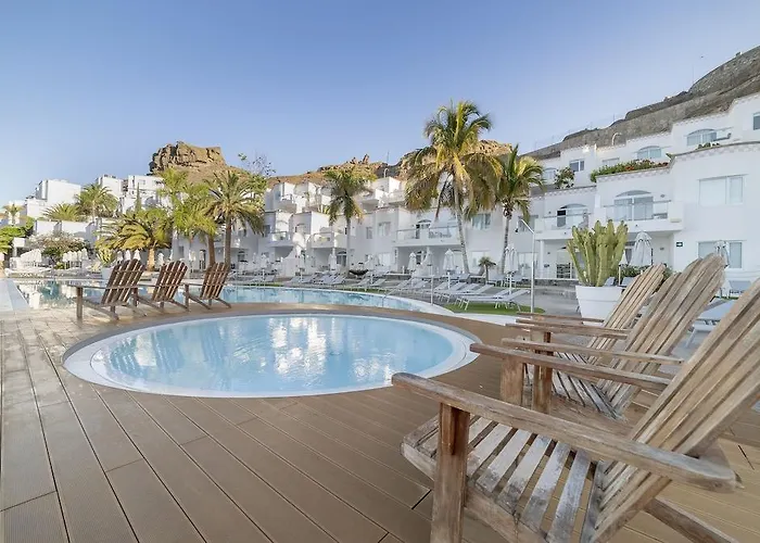 Hotel Marina Bay View, Adults Only