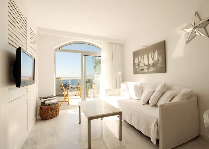 Hotel Marina Bay View, Adults Only 4*