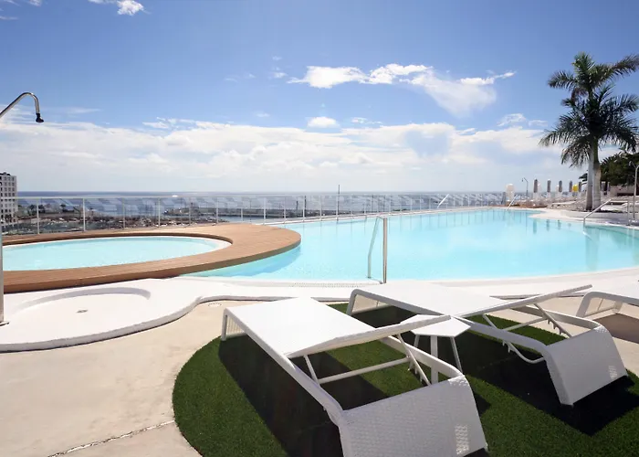 Marina Bay View, Adults Only Hotel